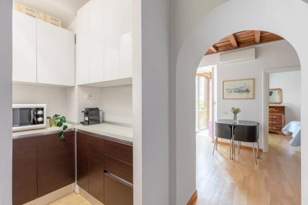 Iflat Via Del Corso Elegant Appartement *